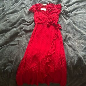 NWT red flowy short sleeve v neck dress
